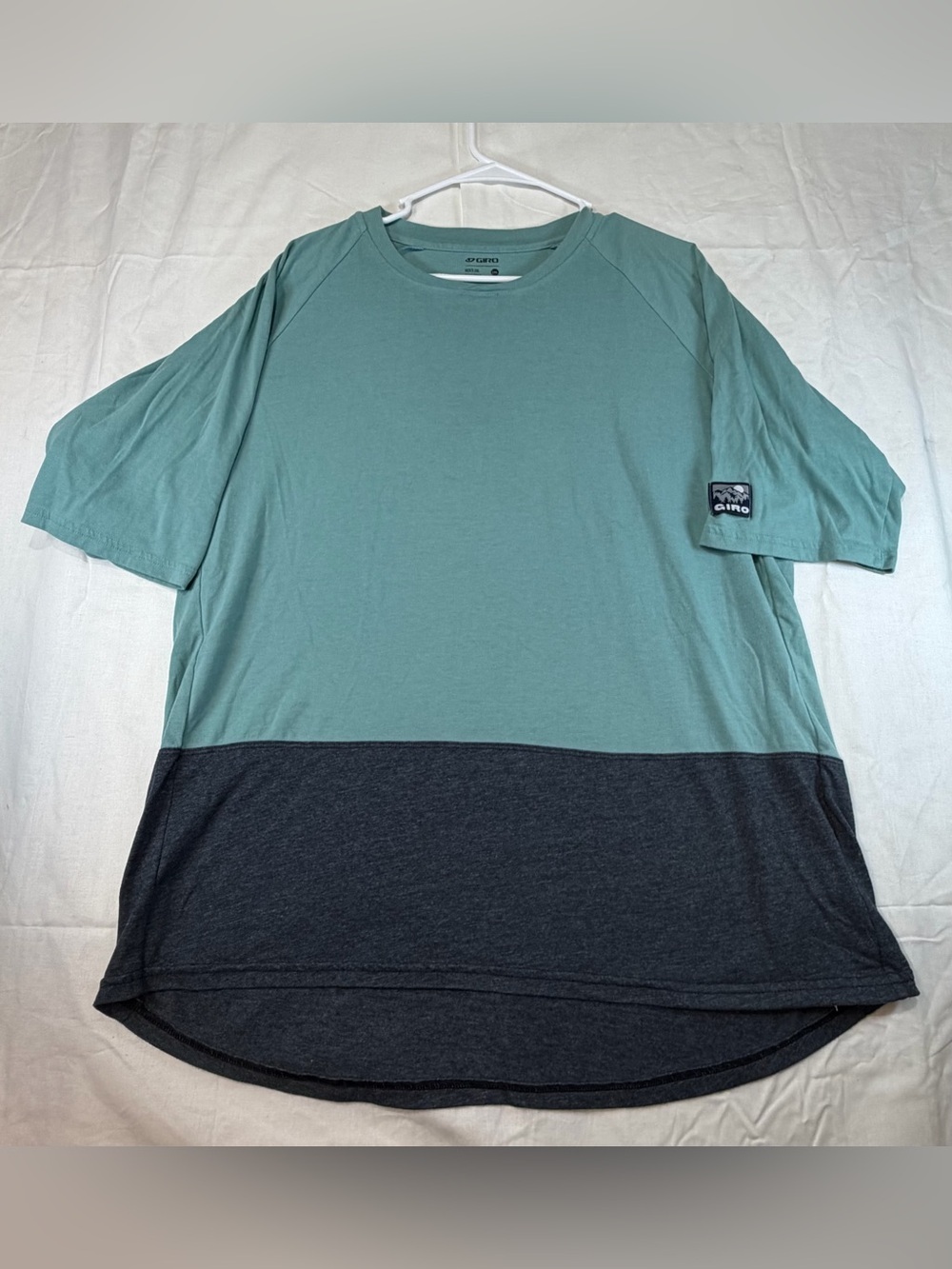 Giro Two-Tone Biking Short Sleeve Tee